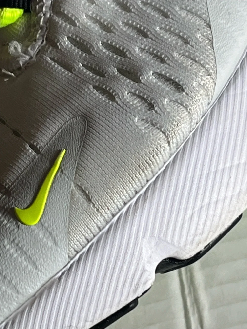 Nike Air Max 270 size 5.5 good condition
